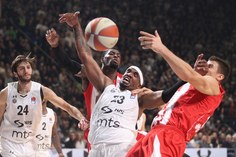 TERORISAO DECU I KOMŠIJE Uhapšen bivši košarkaš Partizana