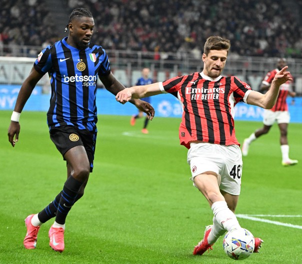 SRBI PRESEDELI NA KLUPI Remi u "Derbiju Dela Madonina"