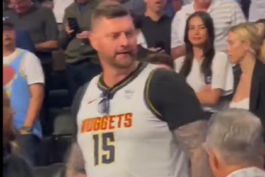 SKUPILO SE DRUŠTVO... Miško objavio hit fotku: Evo kako sada izgledaju braća Jokić