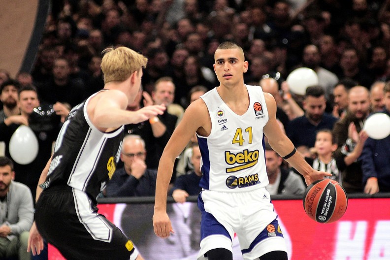 NAGRADA ZA BIVŠEG IGRAČA PARTIZANA Jam Madar MVP polufinala Evrokupa