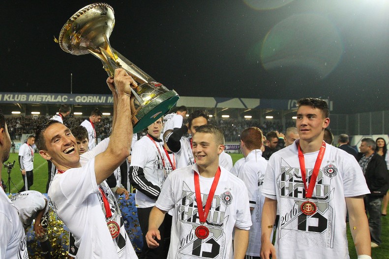 OVO SE DUGO KRILO OD JAVNOSTI Dušan Vlahović je prvo igrao za Zvezdu, a onda je promašio penal...