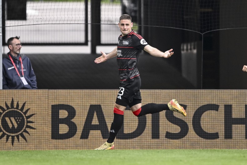 KAKAV PEH ZA SRPSKOG NAPADAČA Samo što je počeo da rešeta, povreda je bila jača od njega