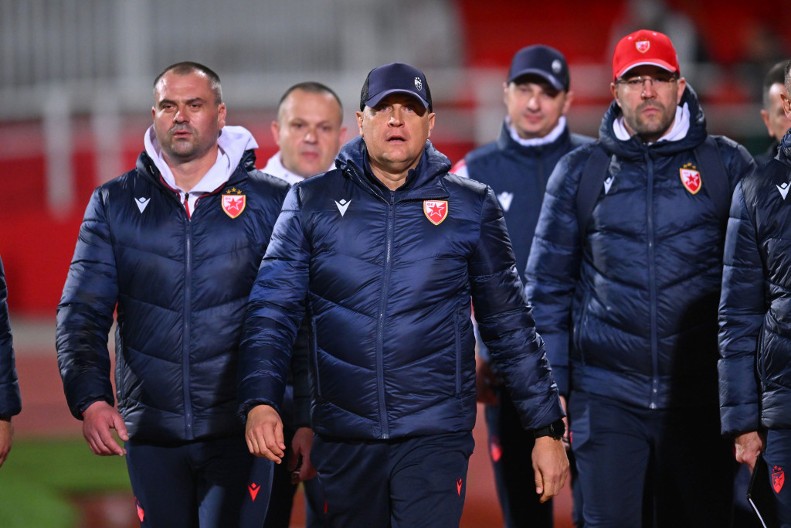 ŠAMPIONSKI PRESEK "Svašta bih voleo": Trener crveno-belih otvorio dušu kao nikada pre posle titule