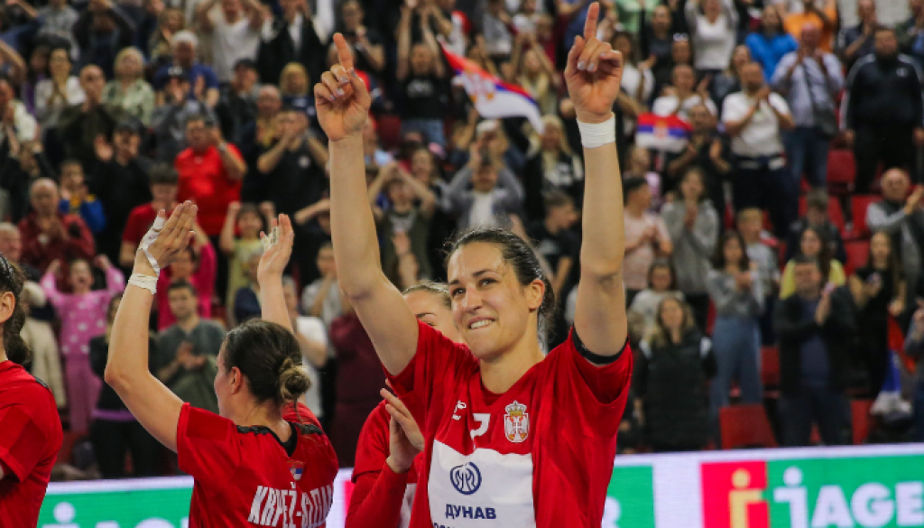 POVLAČI SE NAJVEĆA Andrea Lekić u suzama objavila kraj karijere