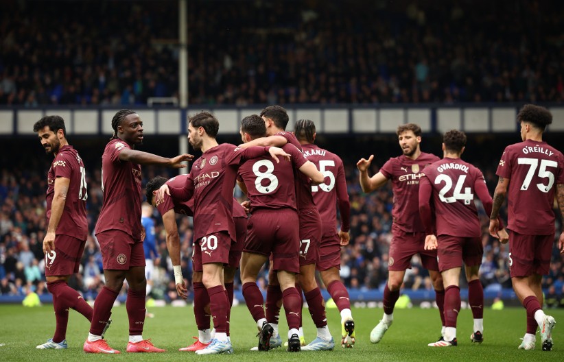 Siti slavio uz mnogo muke, goleada u Londonu ostala u senci jezivog sudara glavama