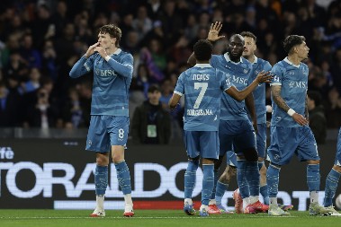 KONTE OPET ONO NJEGOVO Napadač u telu veziste spašavao šampionske ambicije Napolija