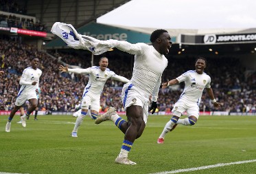 Fudbaleri Lidsa i Barnlija obezbedili povratak u Premijer ligu