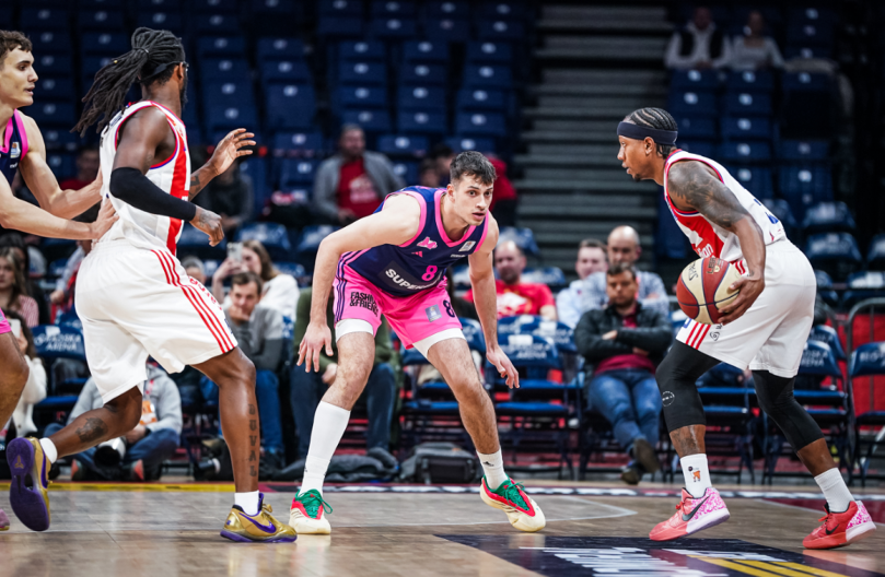 ZVEZDA PREKINULA CRNI NIZ Mega poslužila kao zagrevanje za Olimpijakos