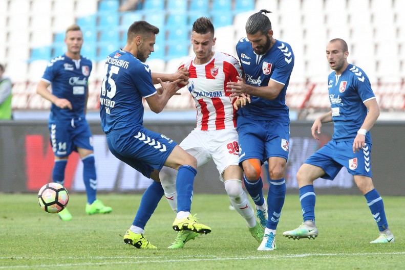 ŽIVOT PIŠE ROMANE Sin legende Partizana u dresu Crvene zvezde! Zbog njega je Srbija "gorela", a evo gde je danas