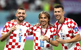 LEGENDA REPREZENTACIJE IZVIŽDAN U SPLITU Jedan greh mu ne zaboravljaju, stigle reakcije Modrića, Štimca, žene...