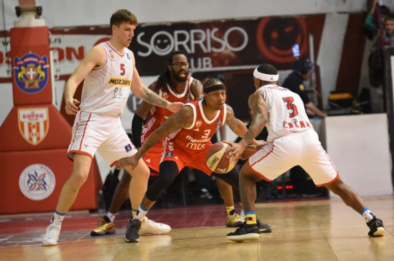 ZVEZDA UHVATILA ZALET ZA DUPLO KOLO EVROLIGE Crveno-beli deklasirali Čačane