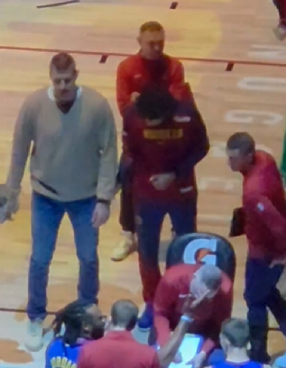 DUGO NIJE BIO OVAKO LJUT Saigrač doveo Jokića do ludila: Dodirnuo je Srbinu sat, a onda je nastao haos (VIDEO)