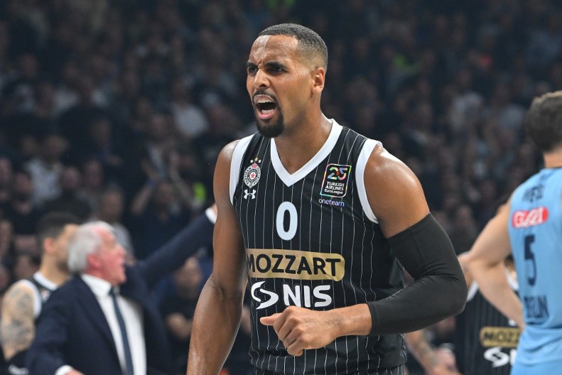 CRNO-BELI SLOŽNI: Jako važna pobeda, navijači nam pokazali ljubav