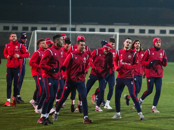 ZVEZDA NACILJALA JOŠ JEDNO POJAČANJE Ofanzivac uskoro ponovo oblači crveno-beli dres?