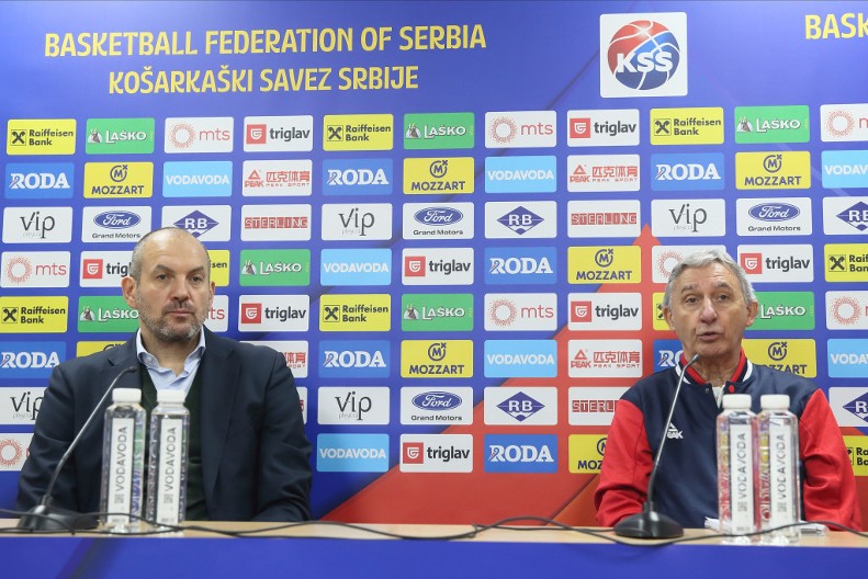 EKSPRESNA REAKCIJA Slavni srpski košarkaš menja Pešića