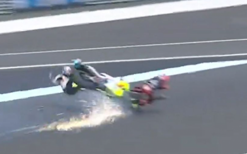 NEZAPAMĆENA TRAGEDIJA Engleska zavijena u crno: Poginula dvojica motociklista tokom trke