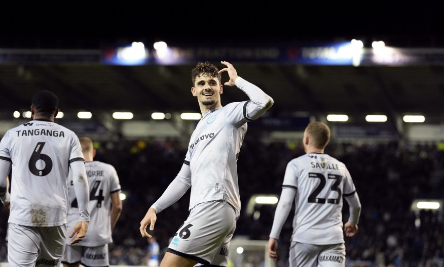 NOVI MITROVIĆ, VULGARNI NADIMAK I BUDUĆNOST REPREZENTACIJE SRBIJE Mihailo Ivanović za sport.alo nakon sjajne sezone u Engleskoj: U Londonu se osećam kao kod kuće