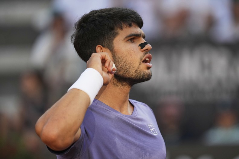 JAKE REČI ALKARAZA Španac uništio Sinera, pa poslao jaku poruku