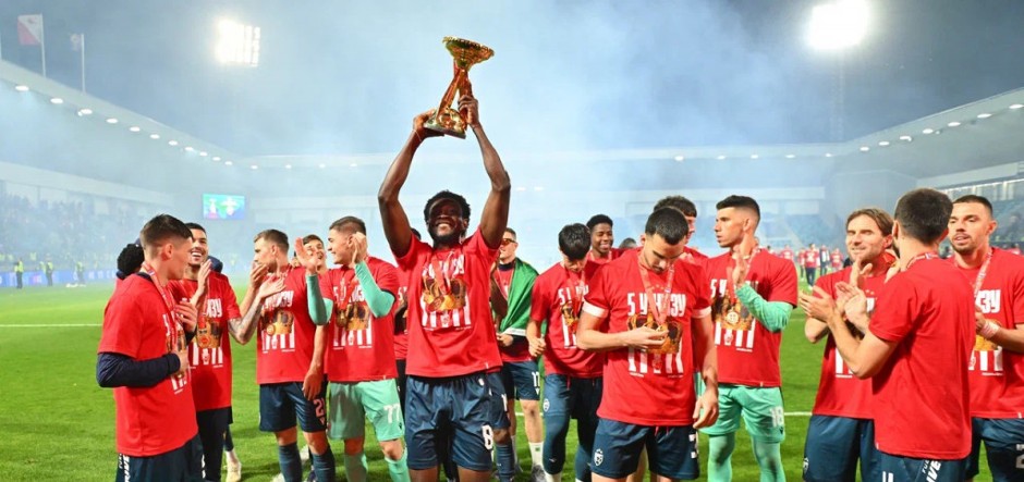 SPUŠTA SE ZAVESA NA SEZONU Zvezda slavi dok se drugi bore za spas i Evropu