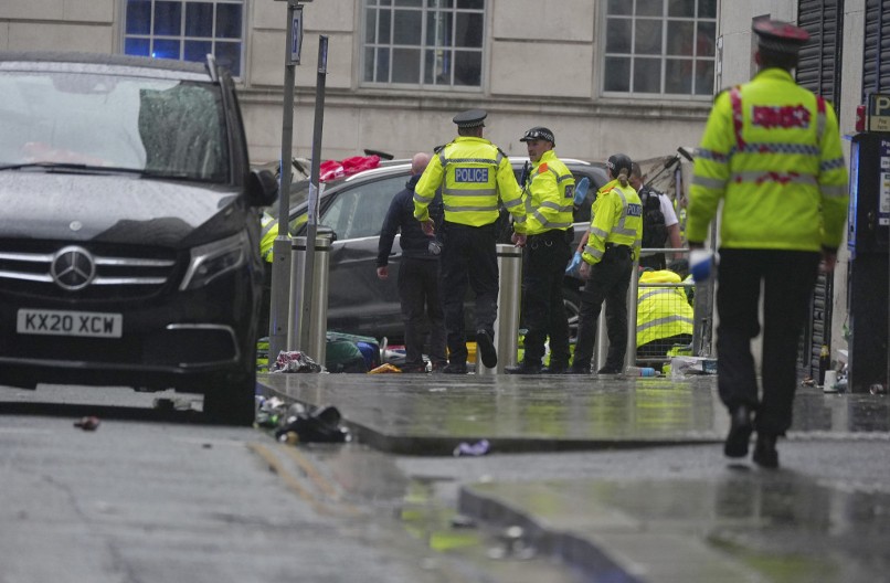 PREGAŽENI LJUDI LEŽE PO ULICI Novi snimci horora iz Liverpula (VIDEO)