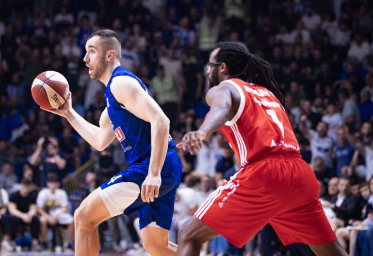 PREKID U PODGORICI Evo zbog čega su košarkaši Zvezde napustili teren