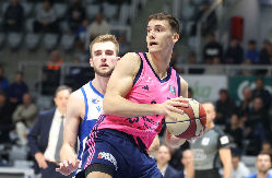 EGZODUS SRBA U AMERIKU Biser Mege karijeru nastavlja na koledžu