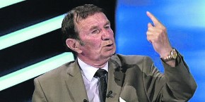 SPRDNJA Bivši poslanik nudi usluge selektoru Silvinju: Dajte mi da spremim igrače za Srbiju!