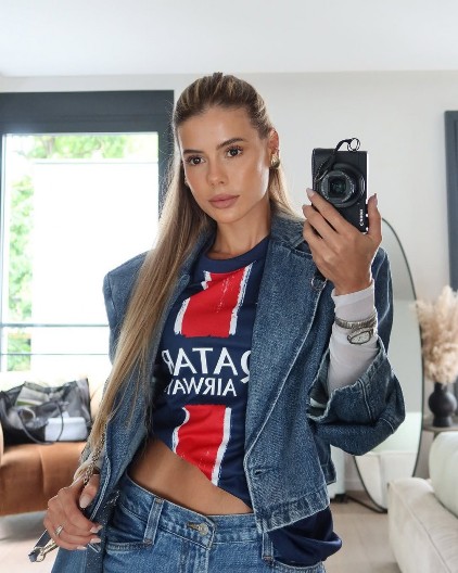 POLJUBACA PUN PEHAR Fudbaleri PSŽ su šampioni Evrope, parče slave prigrabile i njihove cice