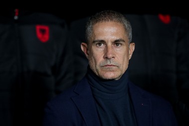 HAOTIČNA KONFERENCIJA Selektor Albanije nahvalio Srbiju