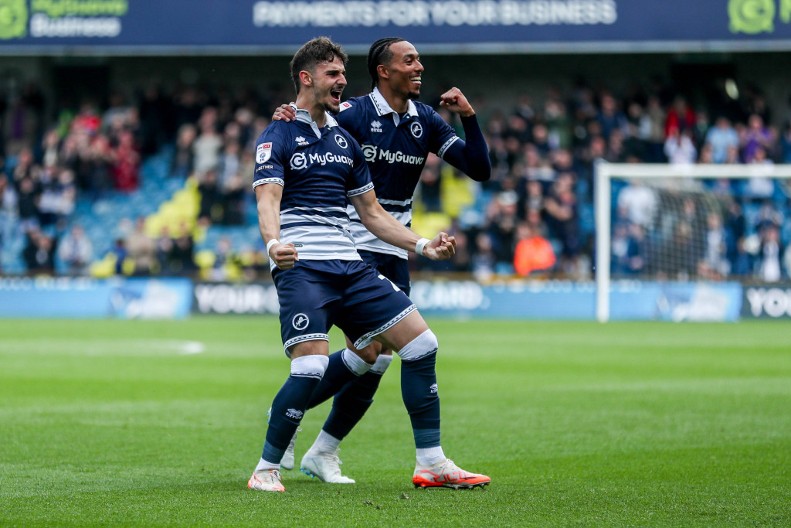 SRBIN PRED VELIKOM ODLUKOM Reprezentativca žele u Premijer ligi i Seriji A, klub je na potezu