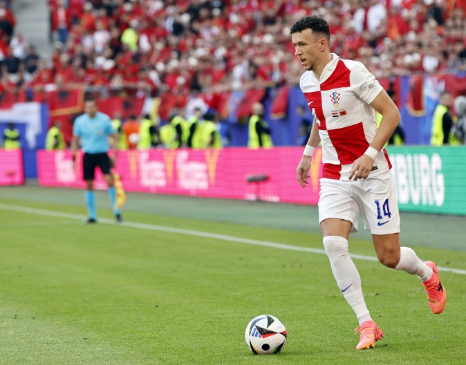 OVAJ ČOVEK JE NEUNIŠTIV Legendarni Hrvat ide u Barselonu?