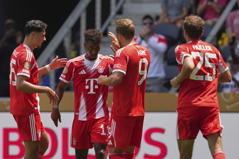 BAVARCI SE IGRALI SA AMETERIMA Bajern brojao do 10 na otvaranju Svetskog prvenstva