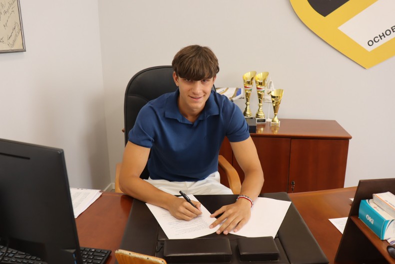 ZVEZDA OSTALA BEZ VELIKOG TALENTA Kapiten kadeta napustio Marakanu