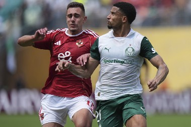 KRUPAN KORAK KA ČETVRTFINALU Kada već nije bilo pravog, Palmeiras priredio fudbalsko nevreme Al Ahliju