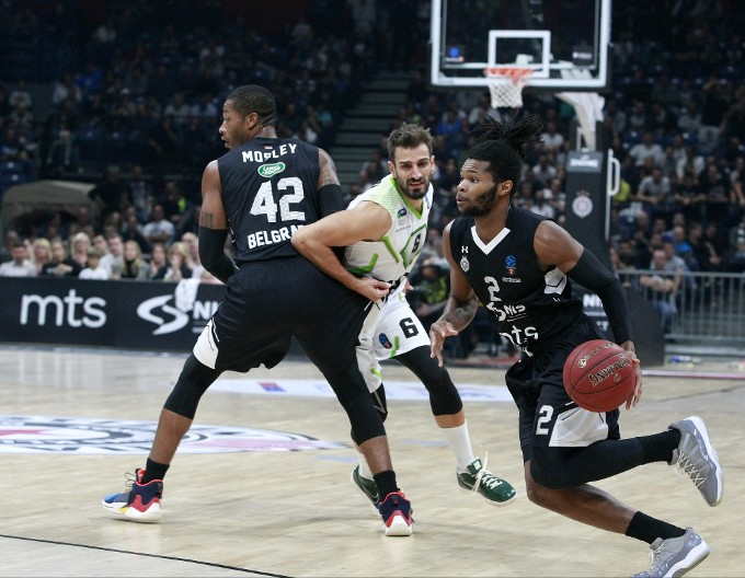 KONAČNO JE NAŠAO PRAVU SREDINU Iz Partizana prešao u Zvezdu, a sada je izabrao gde nastavlja karijeru