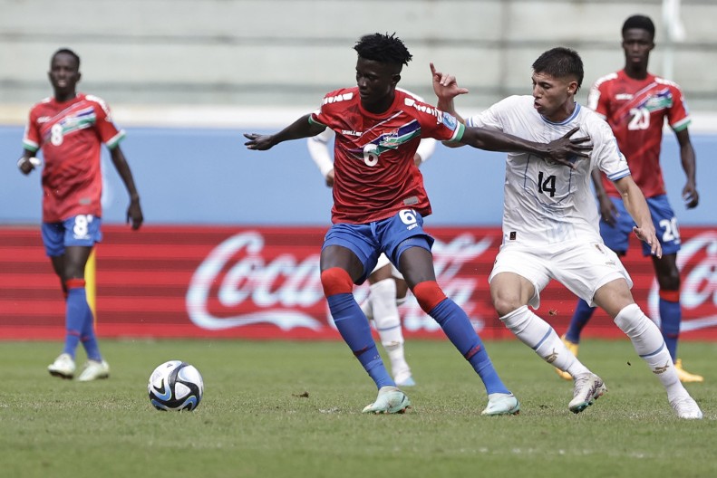 GDE JE ZAPELO? Zvezda se dogovorila oko kupovine veziste, ali...