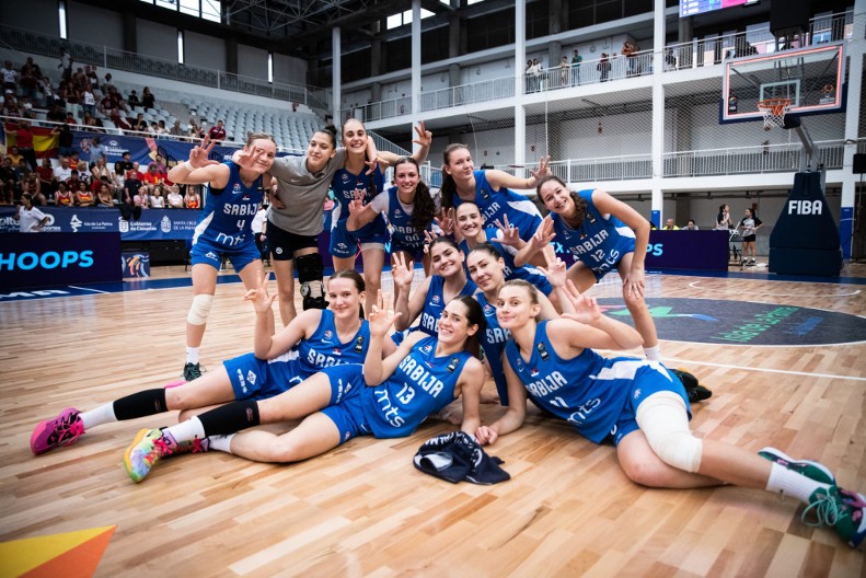 FANTASTIČAN USPEH Juniorke Srbije otišle u četvrtfinale Evropskog prvenstva