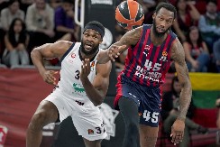 SADA JE I ZVANIČNO Donta Hol potpisao za crveno-bele