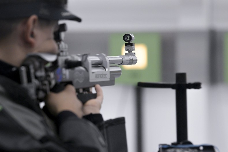 TUGA Preminuo naš čuveni strelac