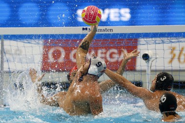 VATERPOLO KLASIK PRIPAO MAĐARIMA POSLE TRILERA Jako loša odbrana koštala Srbiju: "Delfini" bili na pragu istorijskog preokreta, pa ostali bez finala Svetskog prvenstva!