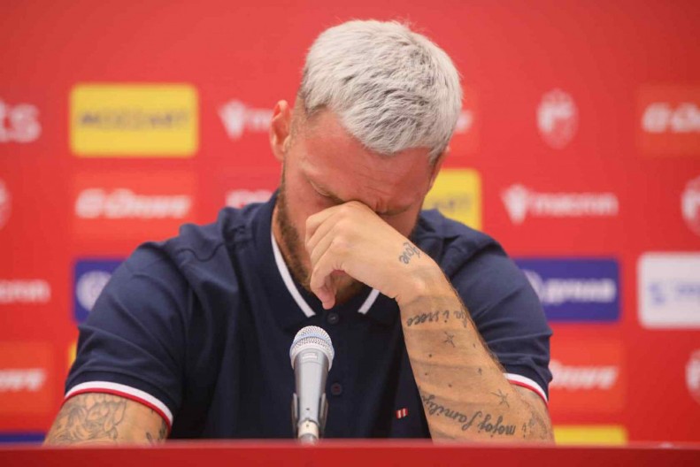 EMOCIJE NA MARAKANI Arnautović se rasplakao pred "delijama"