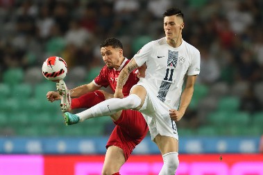 PUČE JOŠ JEDNA BOMBA Junajted se otvorio i doveo napadača od 85 miliona evra