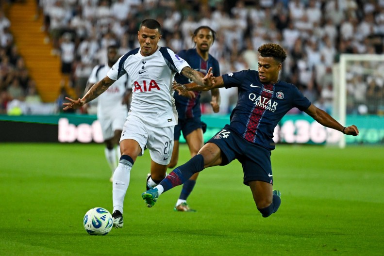 PSŽ POSLE NEVIĐENE DRAME OSVOJIO SUPERKUP Totenhem gazio, pa se ugasio, "sveci" sa ivice ponora do pehara