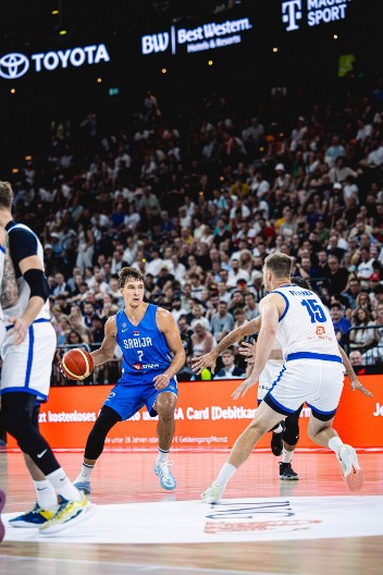 REPRIZA MANILE U MINHENU Evo gde možete da gledate meč Srbija - Nemačka