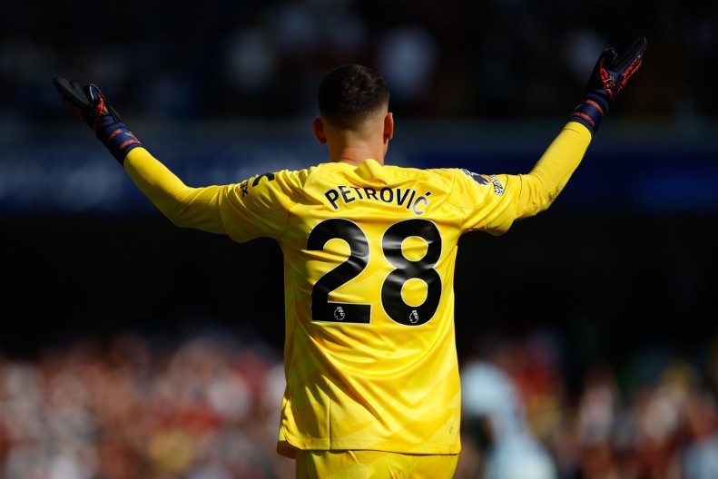 Petrović začarao mrežu, Brentford priredio iznenađenje