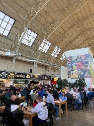 NEMA GDE IGLA DA PADNE Riga ima najveću pijacu i bazar u čitavoj Evropi: Bogata ponuda hrane i pića na nestvarnoj površini od skoro devet fudbalskih terena