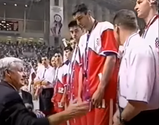 OD TADA NIKAKO DA SE VRATE Hrvati sišli sa postolja i navukli prokletstvo koje i dalje traje