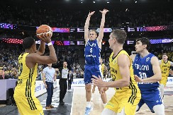 TRAGIČAR DANA Švedska bila na korak od senzacije, pa poklekla posle drame