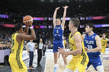 TRAGIČAR DANA Švedska bila na korak od senzacije, pa poklekla posle drame