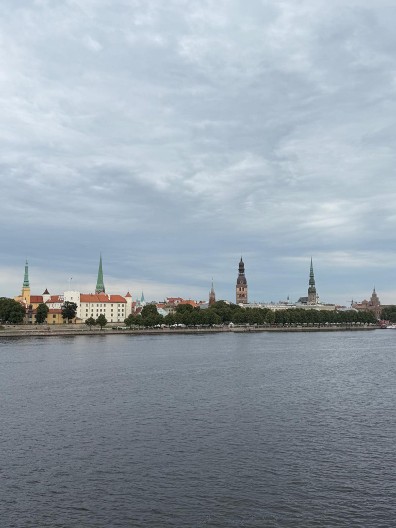 RAZGLEDNICA SA BALTIKA Zavirite u najpoznatiju ulicu u Rigi: Prelepa arhitektonska zdanja koja turiste očaraju na prvi pogled